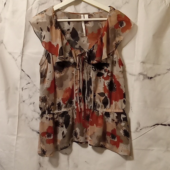 LC Lauren Conrad Tops - Lauren Conrad top Lg